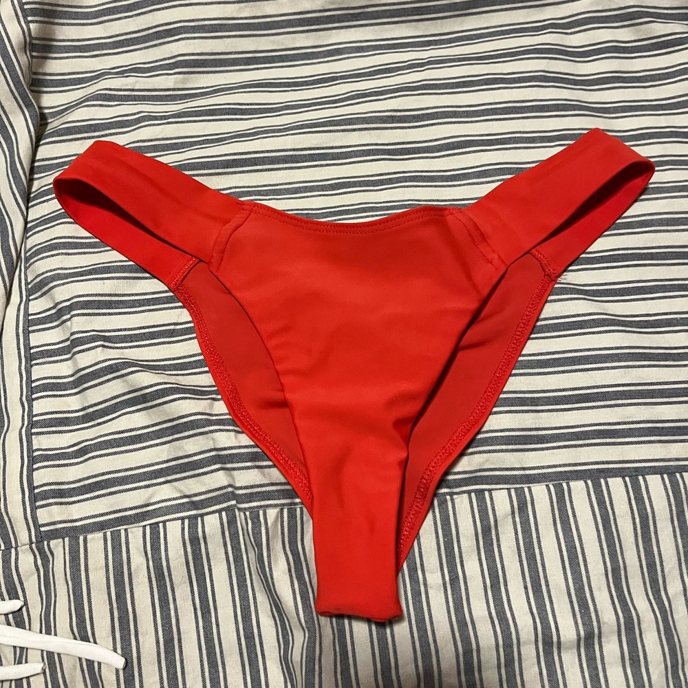 Bikini bottoms